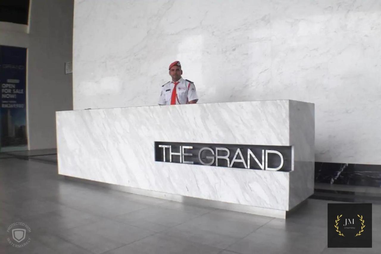 Lily & Loft - The Grand Sofo, Petaling Jayaアパートメント エクステリア 写真